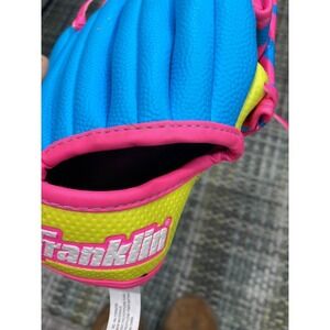 Franklin kids baseball glove